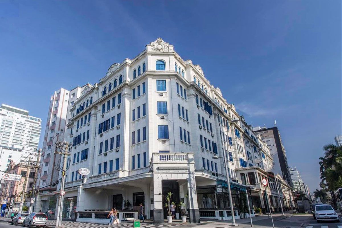 ATLÂNTICO HOTEL, O CARTÃO POSTAL DA PRAIA DO GONZAGA EM SANTOS/SP, CONTINUA SENDO REFERENCIA EM HOSPEDAGENS