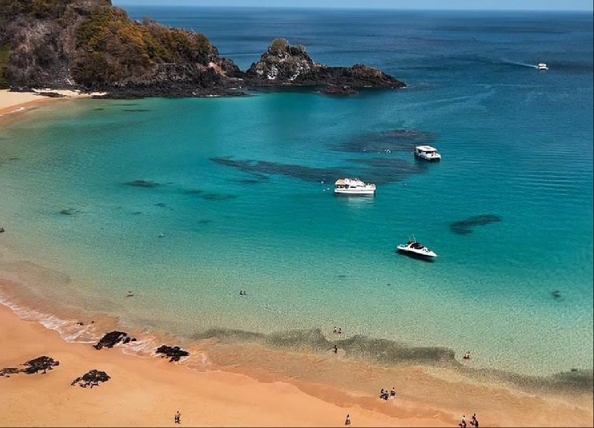 Fernando de Noronha: número de diárias para o destino cresce 118% na Frt Operadora