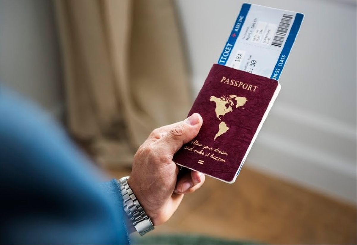 Férias e serviço especializado em vistos: o primeiro o para uma viagem tranquila